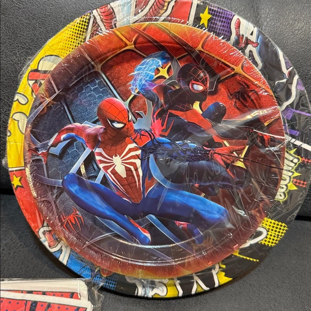 Spider-Man Party Supplies Set - Red and Blue